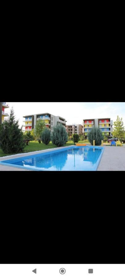Star Airport Residence Отопень Екстер'єр фото